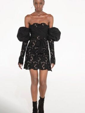 Giambattista Valli Fall 2021 Dress